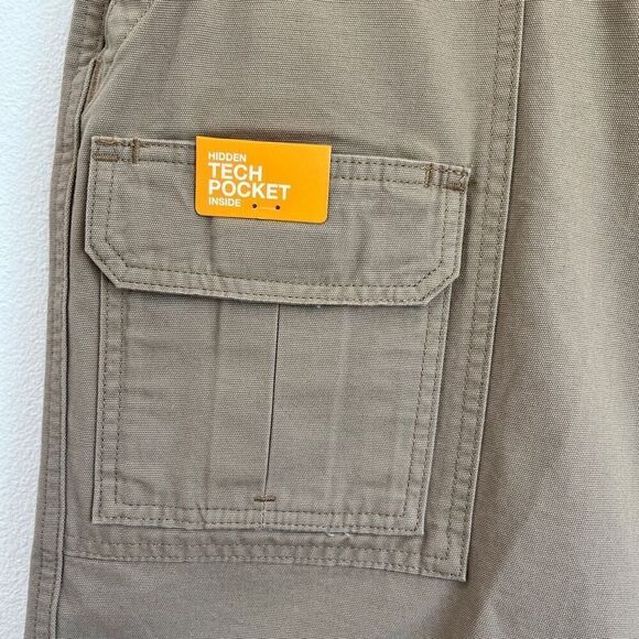 Savane Hiking Shorts Waist Size 44 UPF 30 Tech Pocket in Tan NWT - Picture 3 of 15
